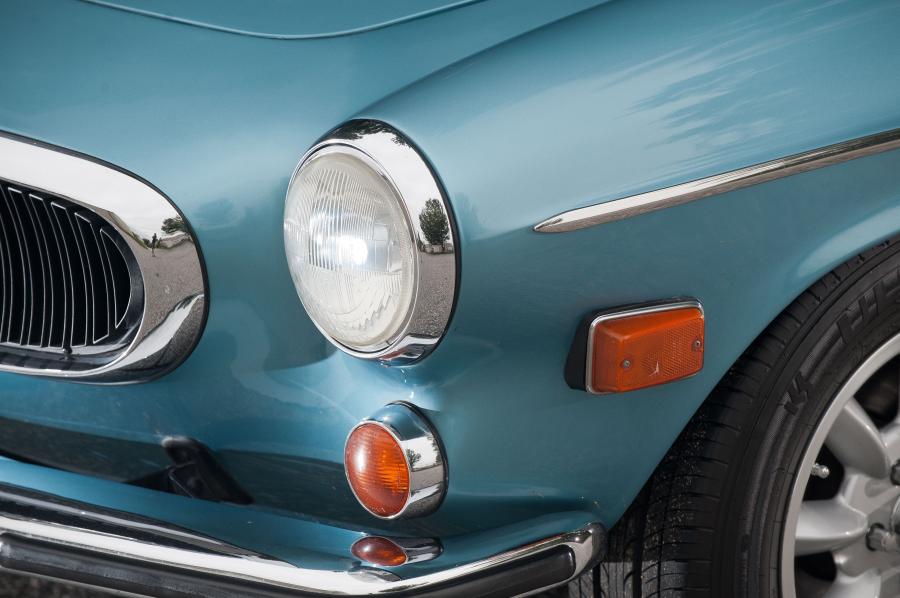  Volvo P1800E 1972 года  (фото 13 из 23)